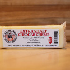 1000 Islands “River Rat” Cheese Extra Sharp Cheddar